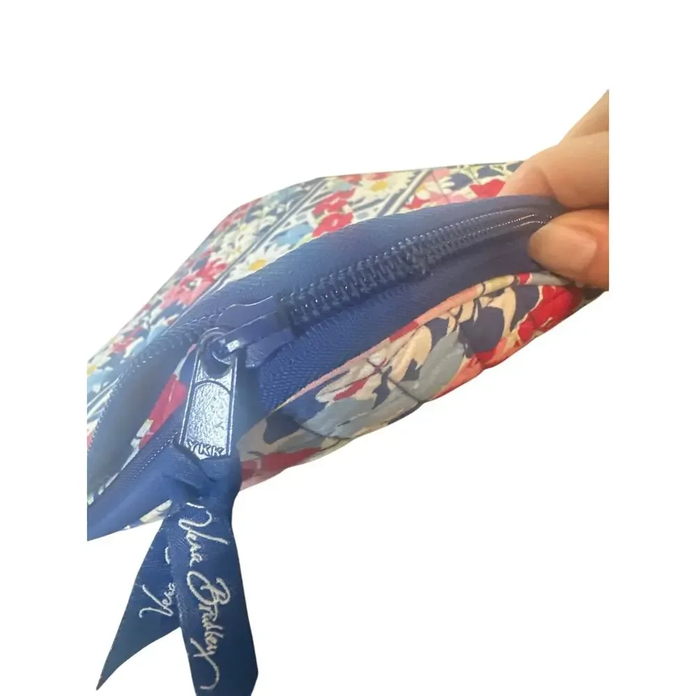 Vera Bradley Large Laptop Computer Case Sleeve Summer Cottage Retired Pattern